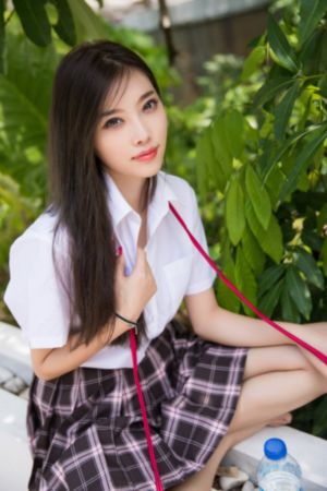 被黑人的巨茎日出白浆