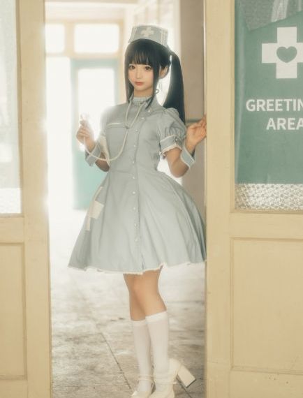 女王教师的高跟鞋调教小说