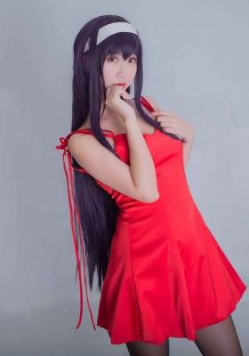 打烊后两人的沙龙头像动漫观看